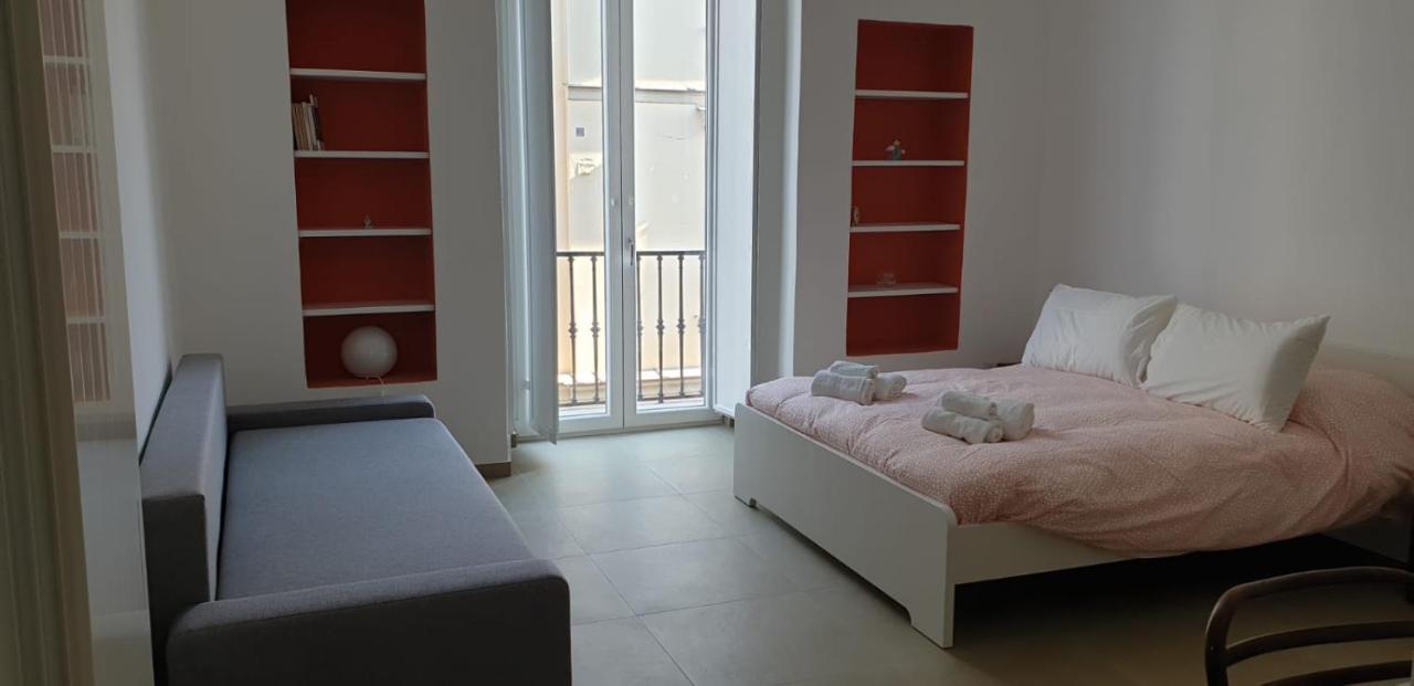 Bed and Breakfast MaGà Station à Naples Extérieur photo